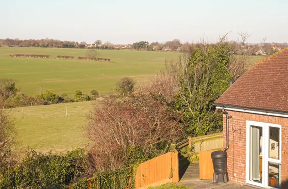 Glendale Lodge - outside view of care home